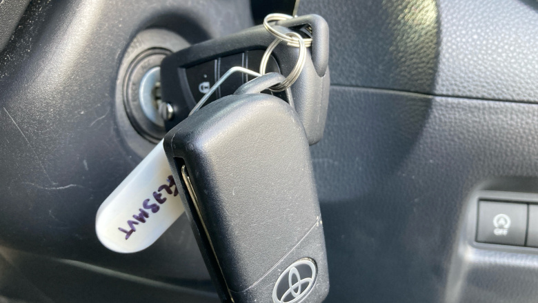 Toyota Aygo X 1.0 VVT-i Edge 5dr Petrol Hatchback